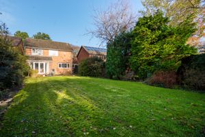 Ringinglow Road Bents Green
